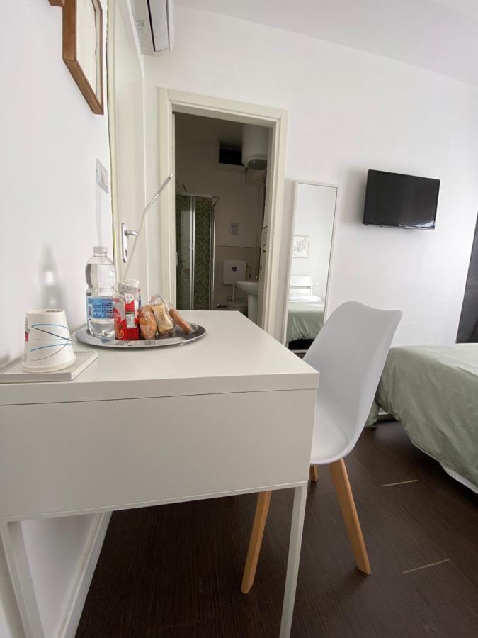 Domus Corso Umberto 18 B&B Pescara Eksteriør billede