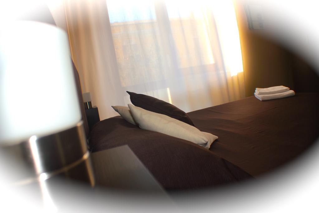 Domus Corso Umberto 18 B&B Pescara Værelse billede