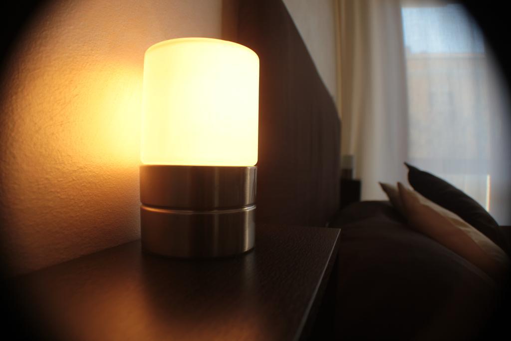 Domus Corso Umberto 18 B&B Pescara Værelse billede