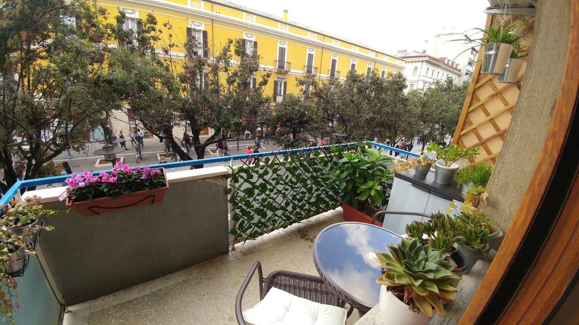 Domus Corso Umberto 18 B&B Pescara Eksteriør billede